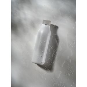Fotografie k reklamnímu předmětu „Láhev na vodu 600ml Avira Alok z RCS recykl. nerezové oceli“