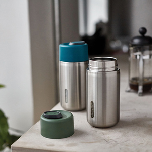 Fotografie k reklamnímu předmětu „Cestovní nerezový termo hrnek 340ml Black+Blum“