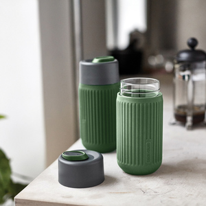 Fotografie k reklamnímu předmětu „Cestovní skleněný hrnek 340 ml Black+Blum“