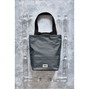 Fotografie k reklamnímu předmětu „Izolovaná/chladící taška 16l Black+Blum“