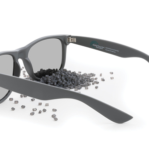 Fotografie k reklamnímu předmětu „Sluneční brýle z GRS recyklovaného plastu“