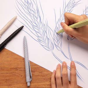 Fotografie k reklamnímu předmětu „Pero z pšeničné slámy“