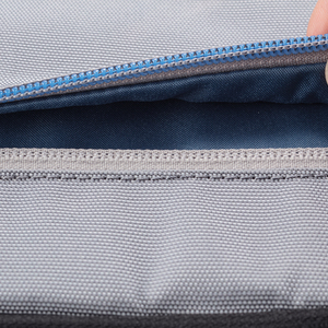 Fotografie k reklamnímu předmětu „Bobby Sling“