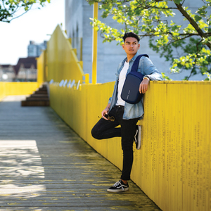 Fotografie k reklamnímu předmětu „Bobby Sling“