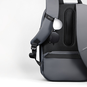 Fotografie k reklamnímu předmětu „Bobby Edge“