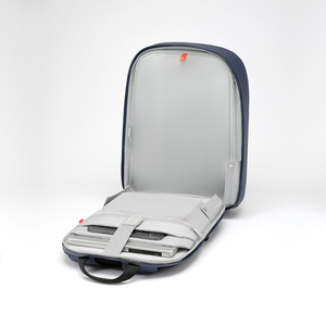 Fotografie k reklamnímu předmětu „Bobby Edge“