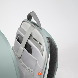 Fotografie k reklamnímu předmětu „Bobby Edge“