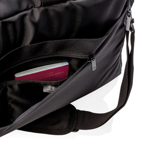 Fotografie k reklamnímu předmětu „Swiss Peak RFID taška s otevíráním na způsob kufru“