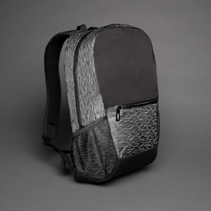 Fotografie k reklamnímu předmětu „Reflexní batoh na notebook z RPET AWARE™“