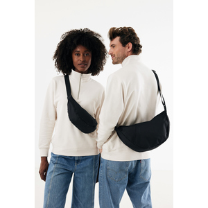 Fotografie k reklamnímu předmětu „Crossbody Crescent XL z RPET AWARE™  ve tvaru půlměsíce“