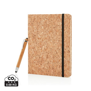 Fotografie reklamního předmětu „Poznámkový blok A5 s bambusovým perem se stylusem“