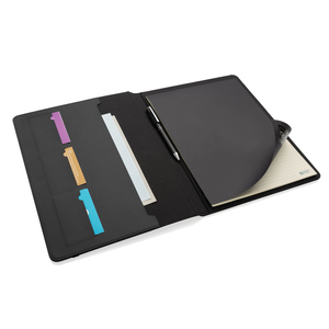 Fotografie k reklamnímu předmětu „Portfolio A4 Swiss Peak Script z RPET AWARE™“