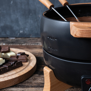 Fotografie k reklamnímu předmětu „Elektrická sada fondue BOSKA - 2,3 l (EU typ F)“