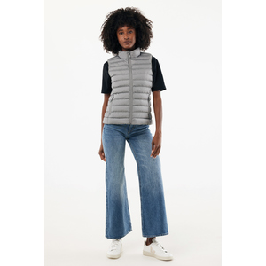 Fotografie k reklamnímu předmětu „Dámská vesta Iqoniq Meru z recykl. polyesteru“