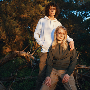 Fotografie k reklamnímu předmětu „Mikina s kapucí Iqoniq Jasper z recykl. bavlny“