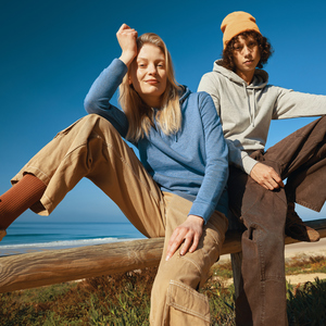 Fotografie k reklamnímu předmětu „Nebarvená mikina s kapucí Iqoniq Torres z recykl. bavlny“