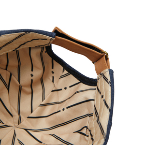 Fotografie k reklamnímu předmětu „Kšiltovka VINGA Bosler z canvas AWARE™“