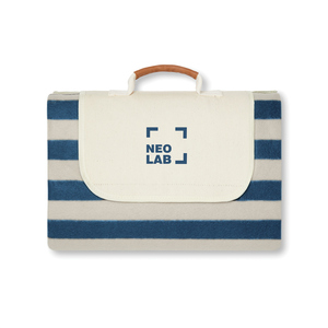 Fotografie k reklamnímu předmětu „Velká pikniková deka VINGA Alba z GRS RPET“