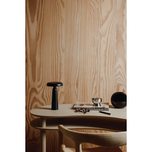 Fotografie k reklamnímu předmětu „Stolní lampa VINGA Avery z RCS“