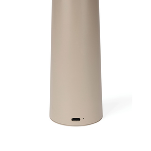 Fotografie k reklamnímu předmětu „Stolní lampa VINGA Avery z RCS“