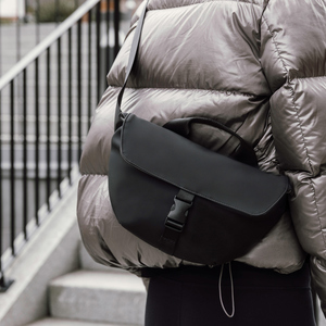 Fotografie k reklamnímu předmětu „Taška přes rameno VINGA Baltimore z RCS“